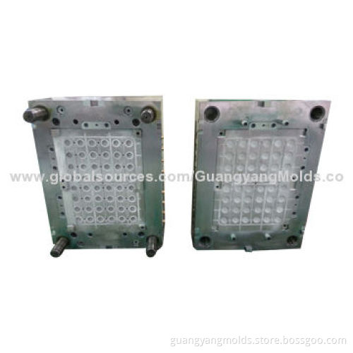 Plastic Injection Molds with 500,000 Shots Lifespan, Competitive Price and Good Quality Assured